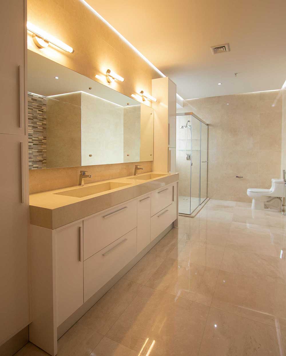 Glen Lake walk-in closets